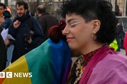 Greece legalises same-sex marriage - BBC News