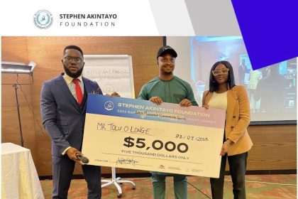 Apply Stephen Akintayo Foundation Business Grants ($5000)