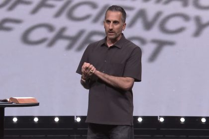 Megachurch leader opens up about his past struggles with porn