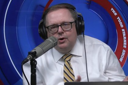 Pastors slam Todd Starnes for urging Christians to leave churches