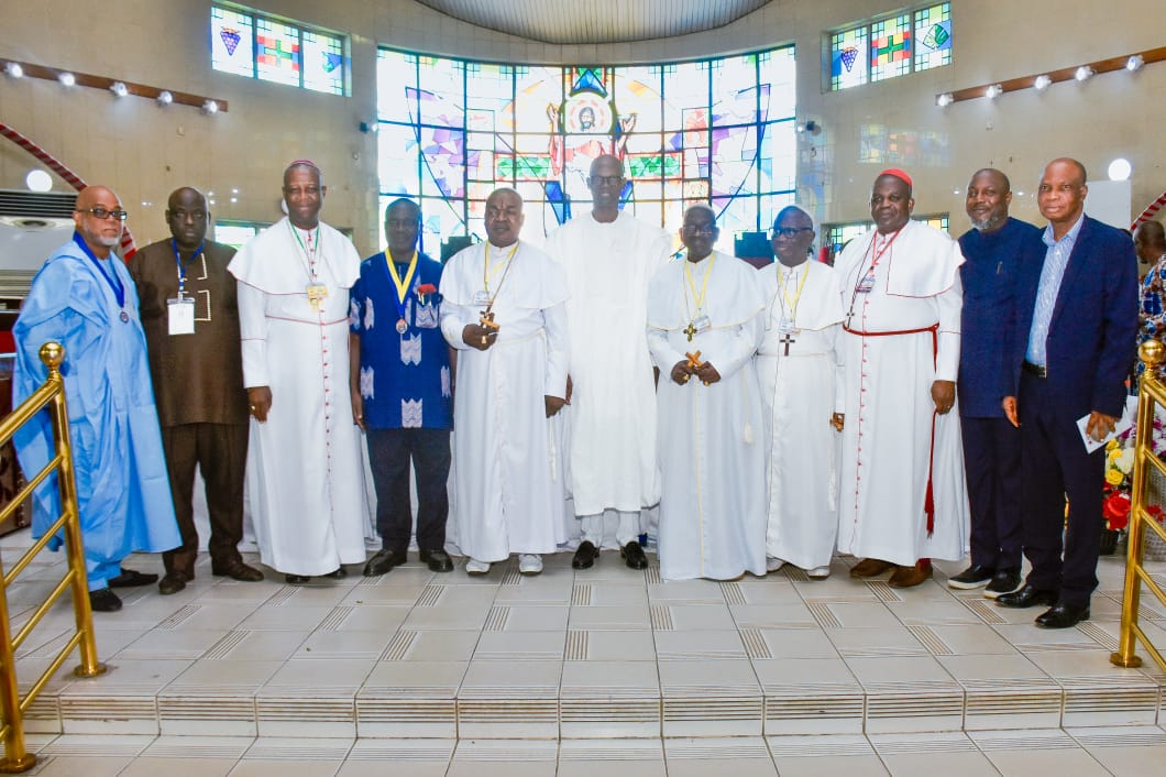 Sanwo-Olu seeks prayers for Nigeria as Methodist Bishops meet in Lagos – Radio Nigeria Lagos