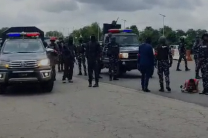 Police tighten security as Osun protesters hold open church service