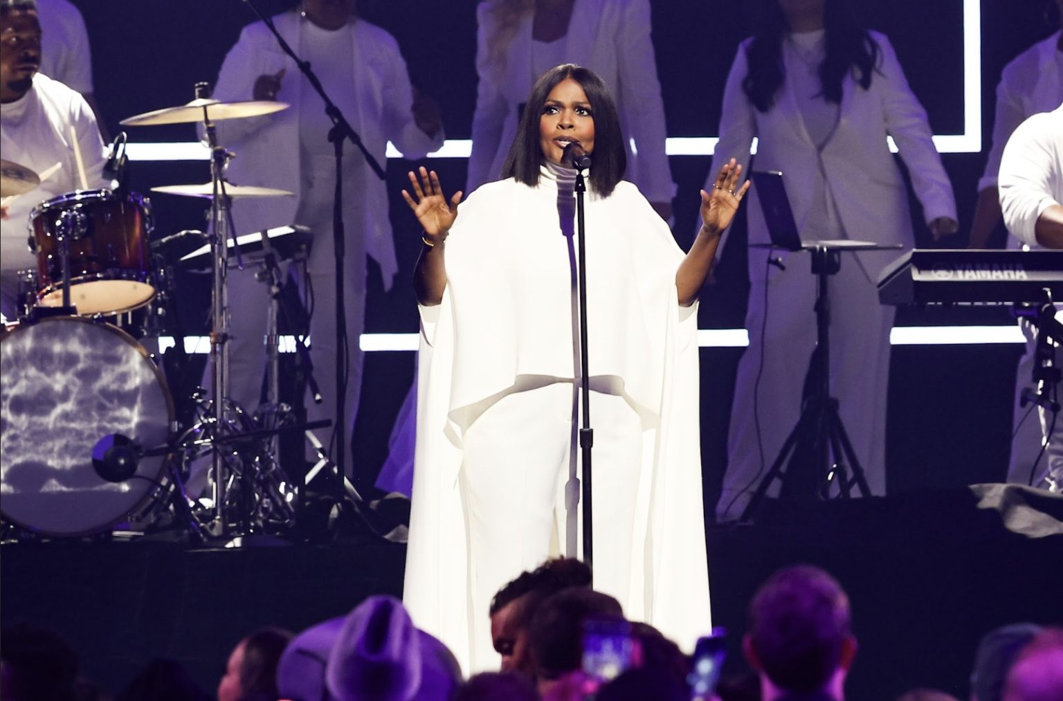 Phil Wickham, CeCe Winans, Brandon Lake sweep 2024 Dove Awards