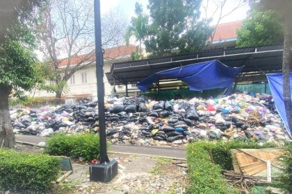 Authorities allow 2 years of garbage to pile up near church