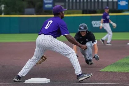 Baseball Wraps Up Fall Season With Intrasquad World Series