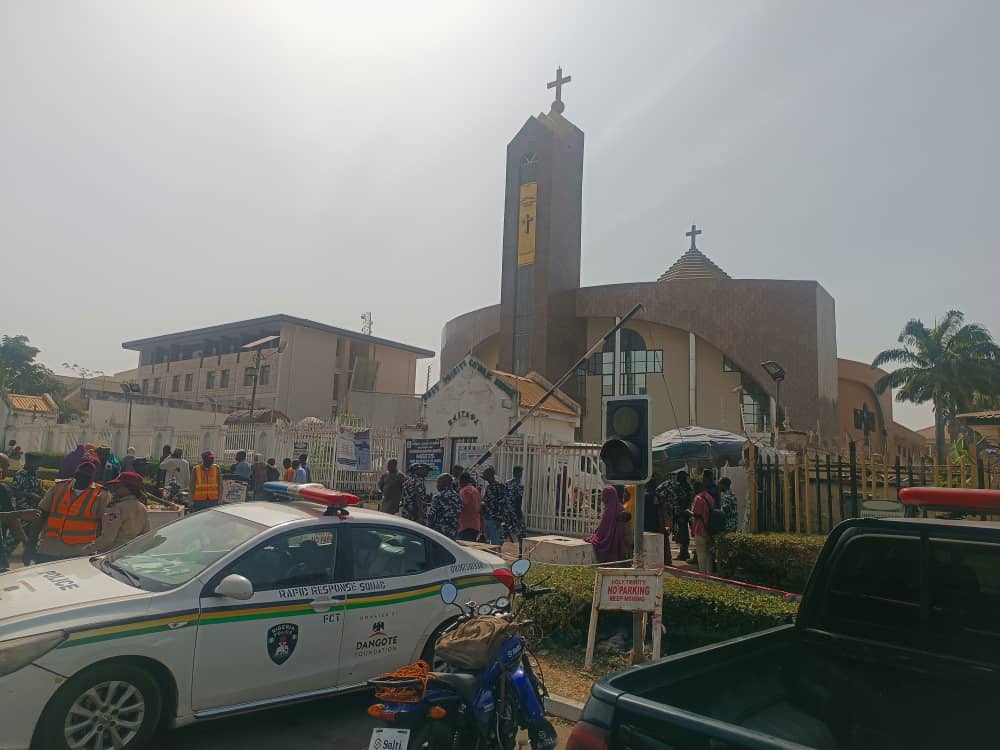 10 Dead, Many Injured in Abuja Church Palliative Stampede