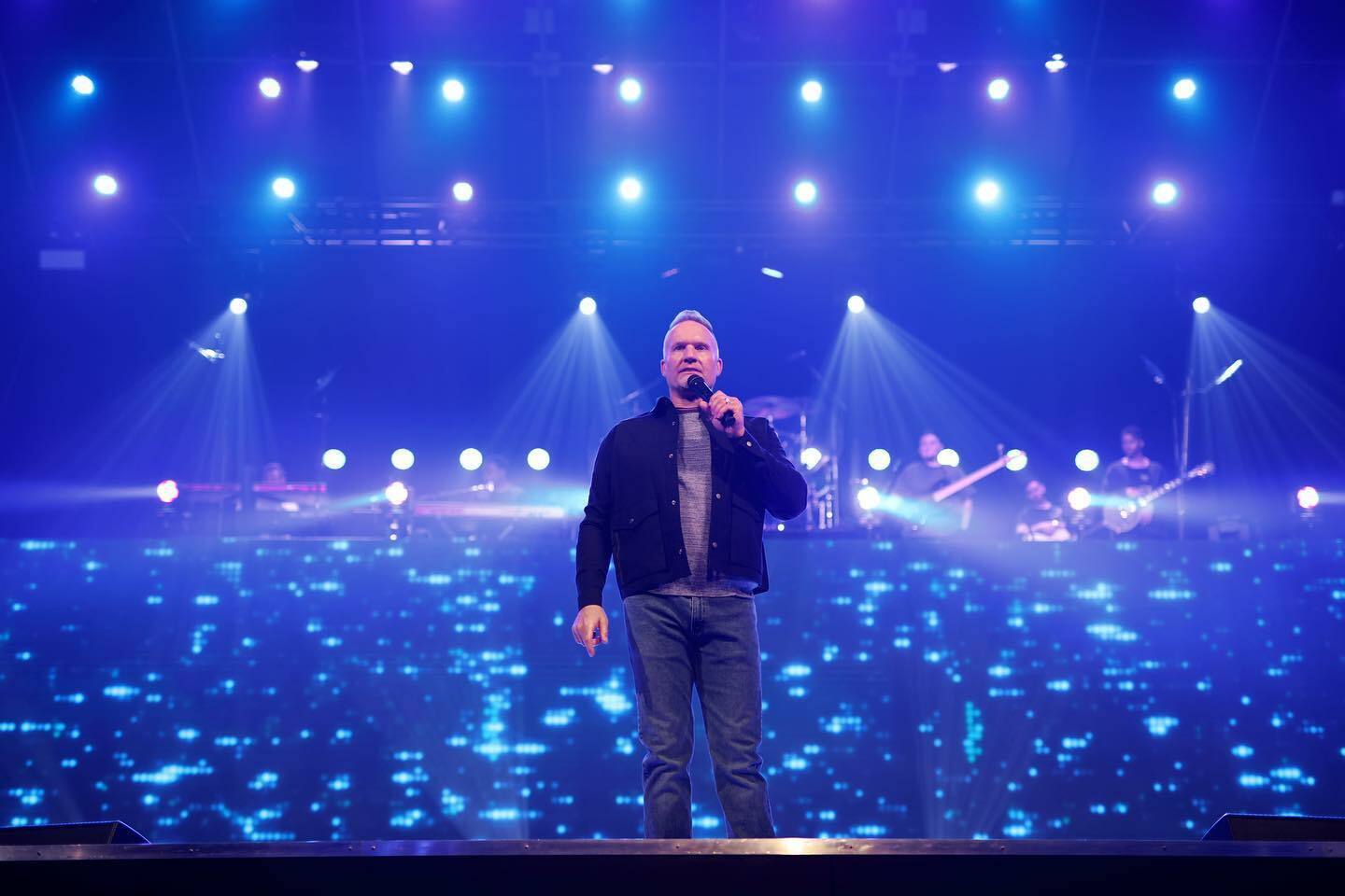 Megachurch pastor previews app that offers AI-led prayer, spiritu