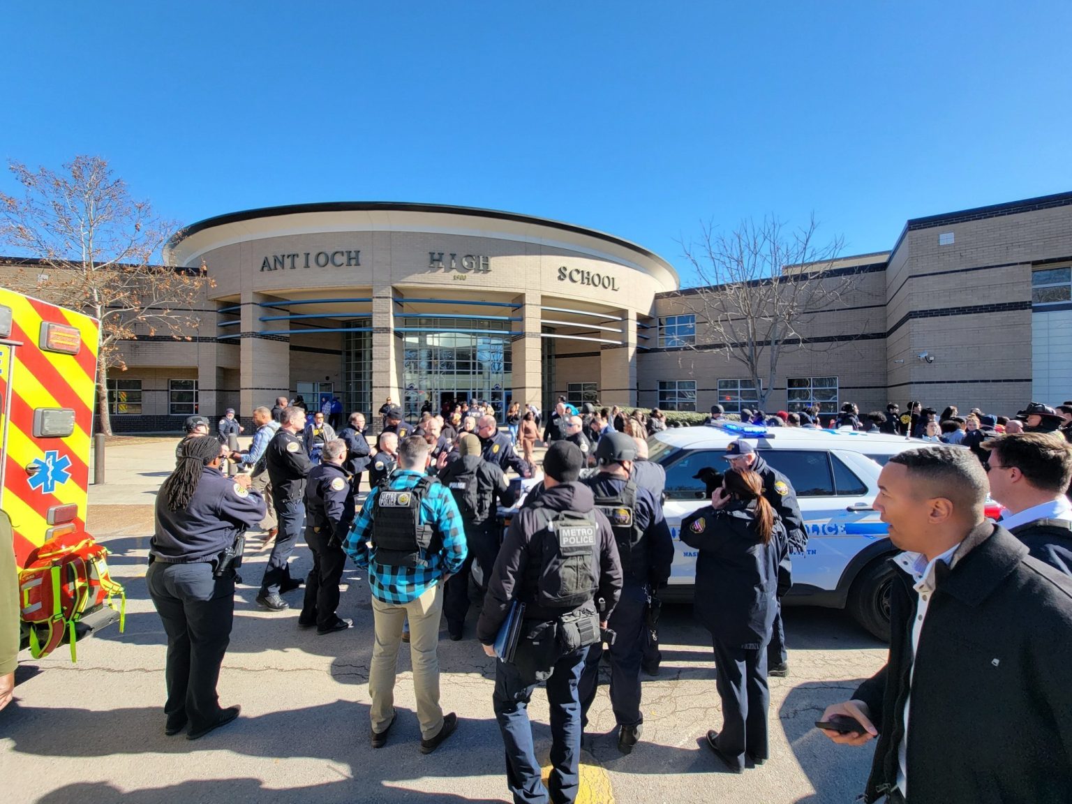 3 shot at Antioch High School in Nashville