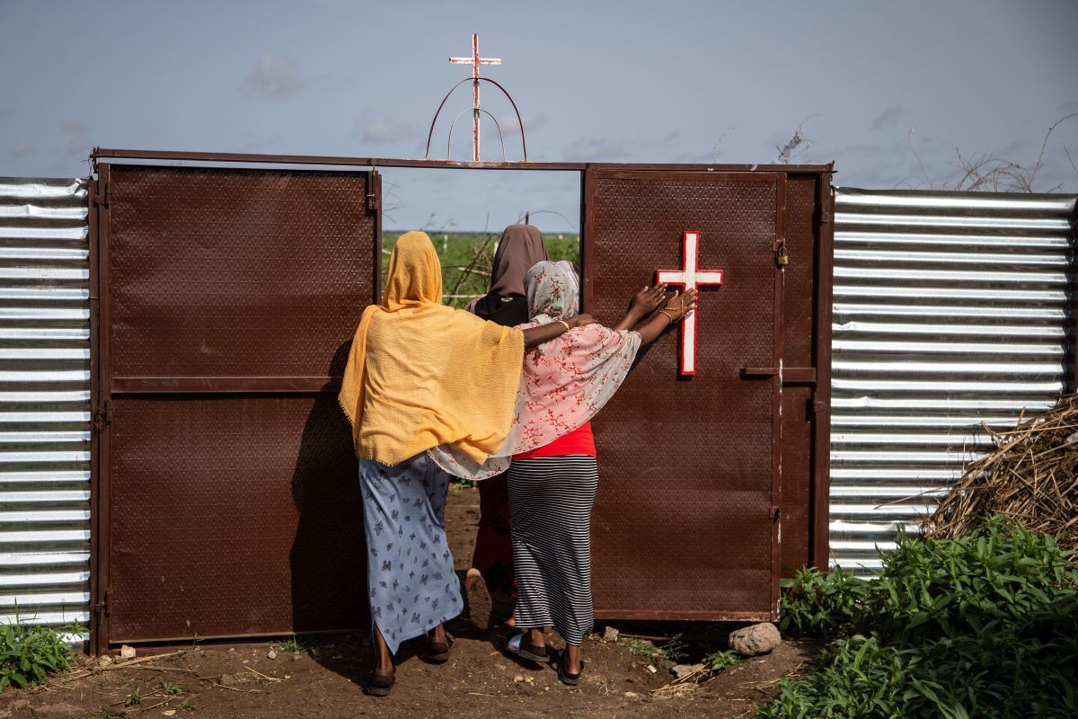 Sudanese authorities arrest, torture 7 displaced Christians