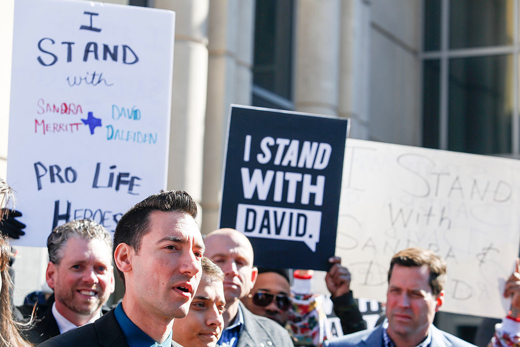 Calif. drops all charges against David Daleiden, Sandra Merritt