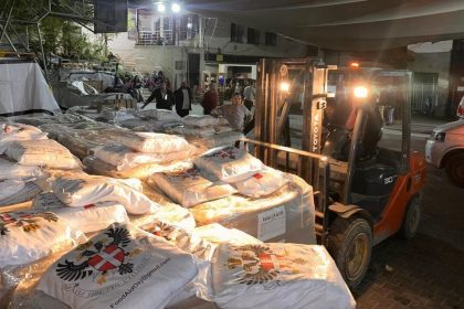 Pastor helps deliver 23 tons of rice to Christians in Gaza