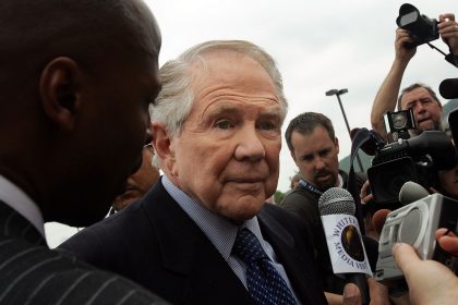 CIA employees mocked Pat Robertson's death, trashed Christians