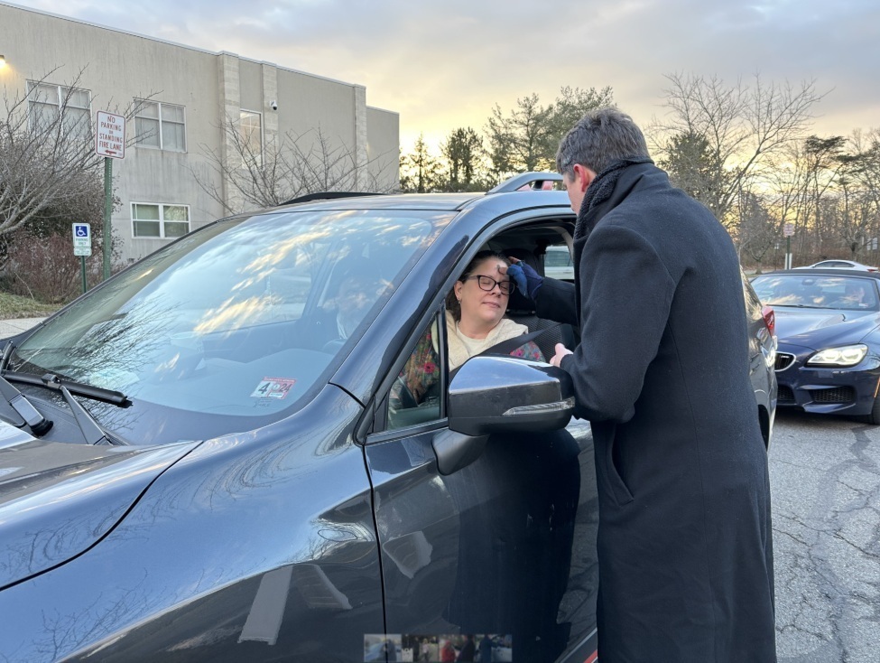 Churches offering ‘drive thru ashes’ for Ash Wednesday