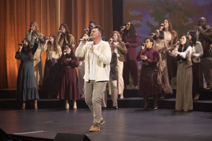 Brooklyn Tabernacle Choir releases album ‘I Will Not Be Moved’