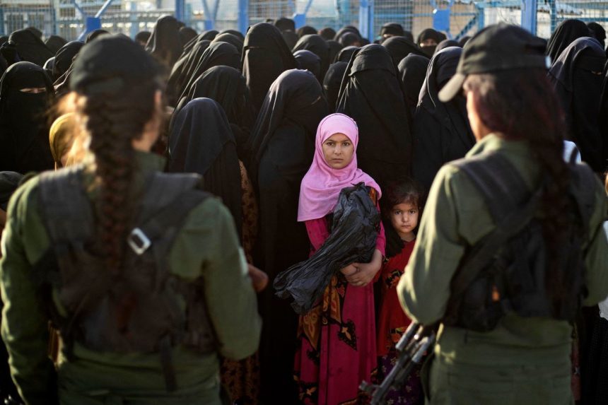 Kids of ISIS make beheading gestures amid caliphate’s return