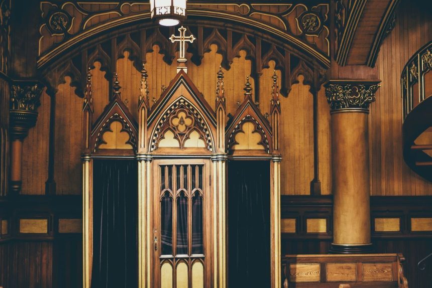 Washington bill to force priests break seal of confession passes