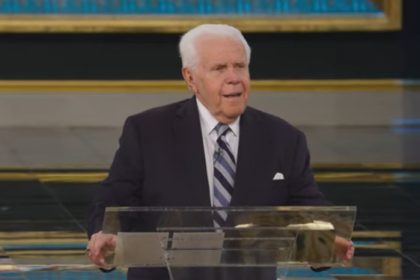 Jesse Duplantis claims Christians have same DNA as God