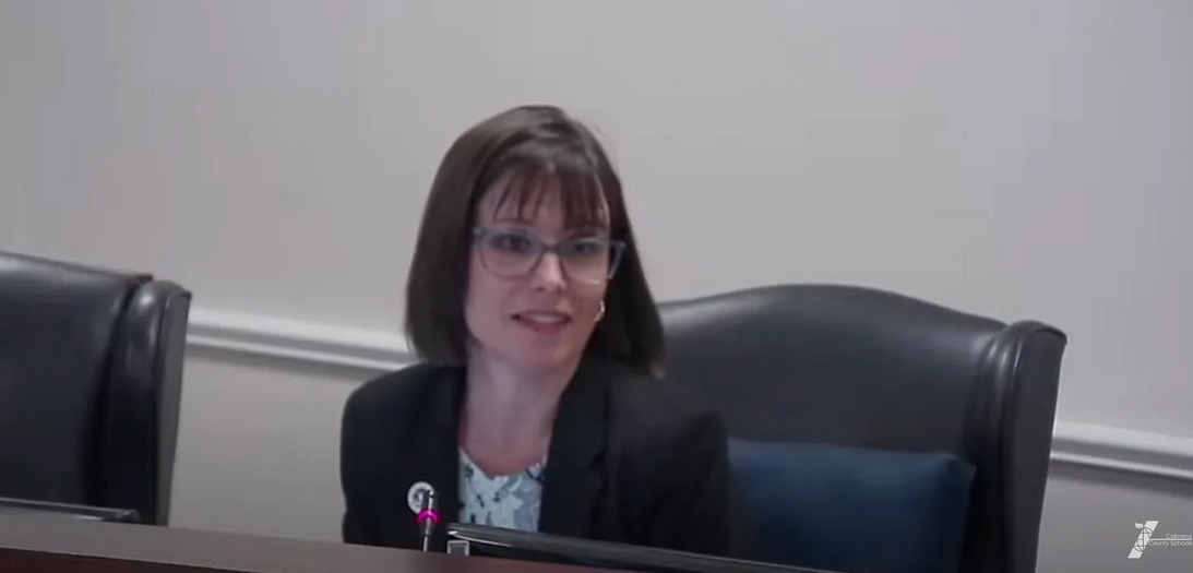 School board member blasts plan to start meetings with prayer