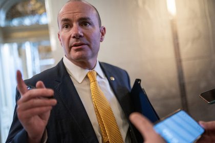 Mike Lee introduces bill to change obscenity law for porn