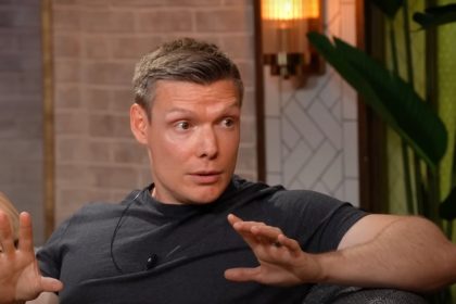 Apologist Wesley Huff explains Gospel on popular comedy podcast