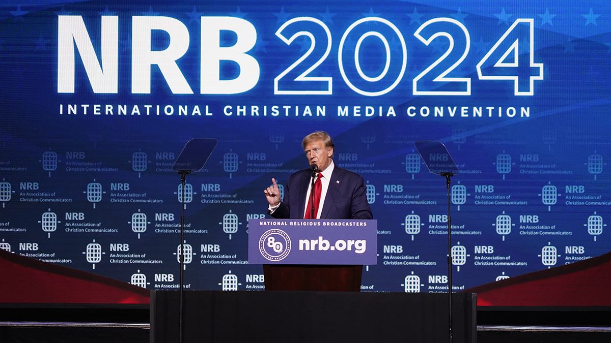 60% American adults are Christian media users