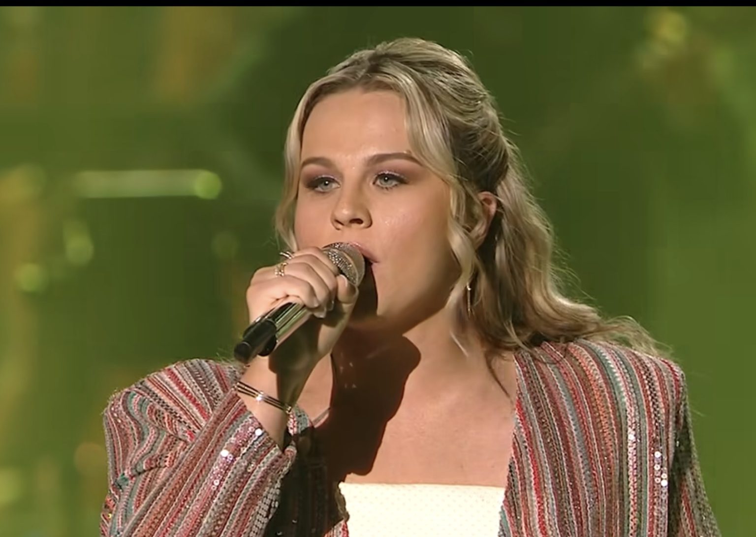 Breanna Nix hits No. 1 on iTunes country songs chart