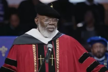 TD Jakes warns college graduates about AI