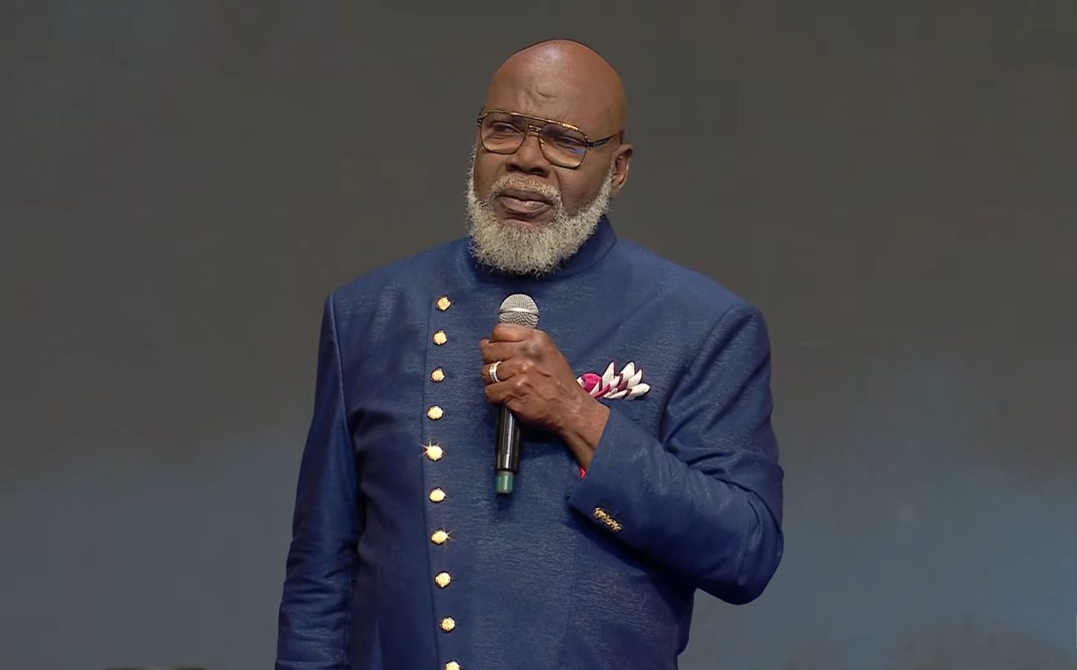 TD Jakes stands by defamation lawsuit