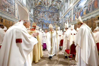 Need Christian witness in a world finding faith ‘absurd’ | National/World News