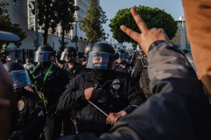 Here’s why there are so many Mexican flags at the LA ICE riots