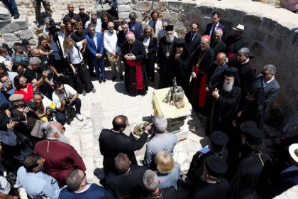 Clerics accuse West Bank settlers of attacking Christian sites