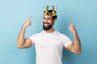 12 dangers of having self-absorbed pastors