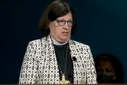First female ELCA presiding bishop to retire after 2 terms