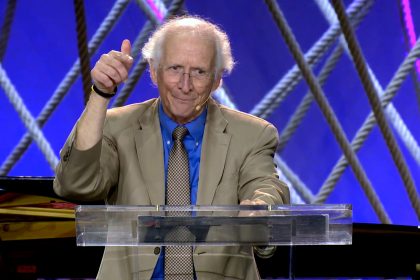 John Piper advises Christians to test internet preachers