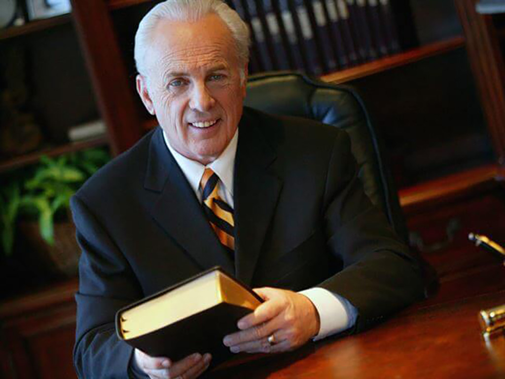 John MacArthur — A 5-talent man of God