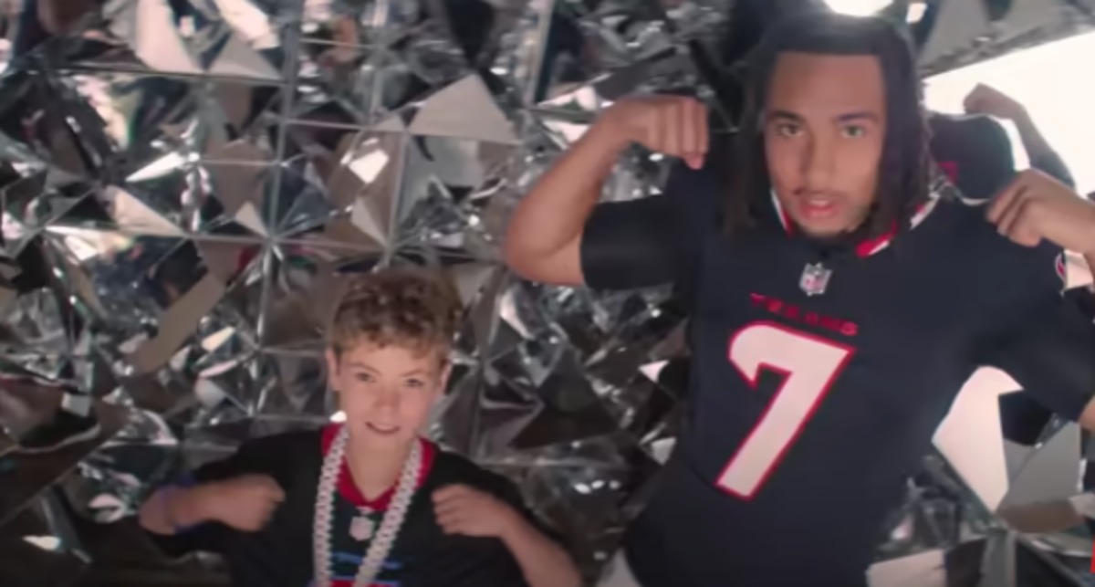 Make-a-Wish kid gets to meet NFL star he admires for his faith