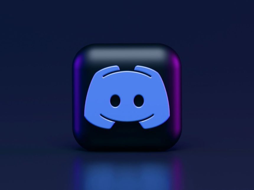 Roblox, Discord sued after 13-year-old girl dies by suicide