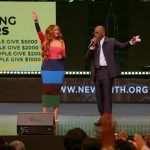 Pastor Jamal Bryant suspends giving campaign amid gov't shutdown
