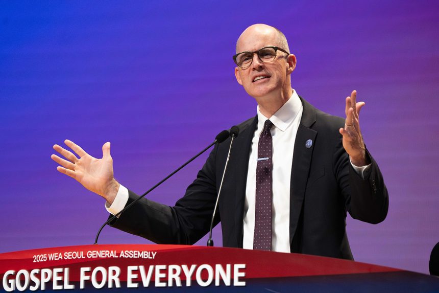 Asbury U pres praying revival is tremor ahead of global awakening