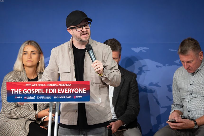 Go out to the world but don’t dilute the Gospel, says evangelist