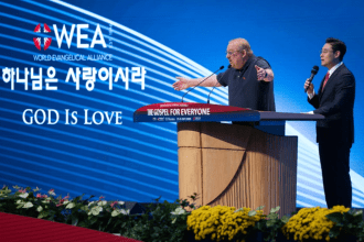 Rick Warren: ‘I’m not a health and wealth teacher; I give to be a blessing, not get a blessing'